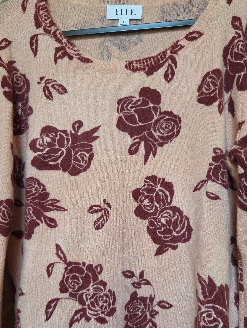 Soft Soft Sweater Pergect For Holidays
